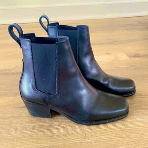 Chelsea square toe boots